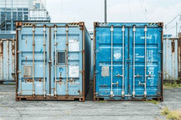 Acheter ou louer un container : quelle est la meilleure option ?